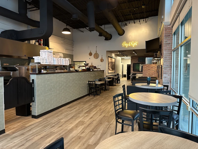 Ah-Beetz Pizza Shop - Photo 4