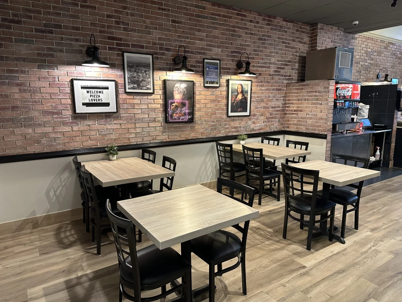 Ah-Beetz Pizza Shop - Photo 9