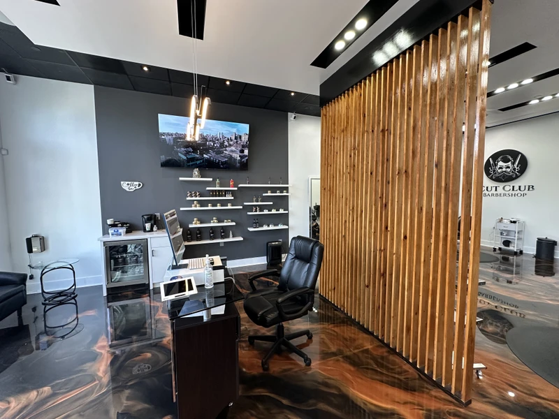 Cut Club Barbershop - Photo 6